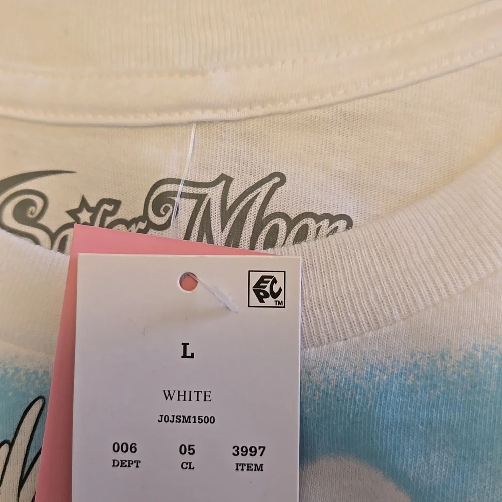 Sailor Moon Graphic Tee - White and Blue - Picture 4 of 4